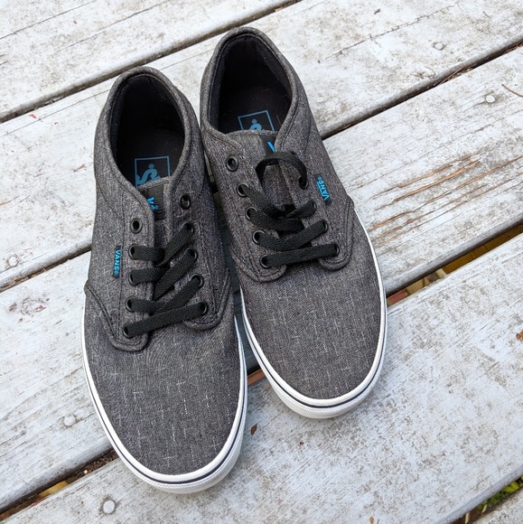 Mens size 8 Vans NEW - Picture 1 of 4